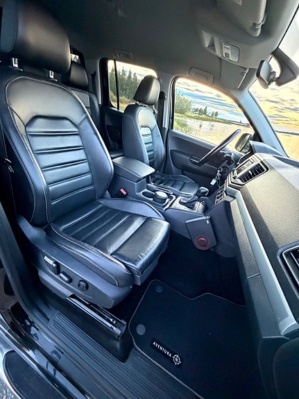 Volkswagen Amarok 20 of 25