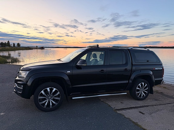 Volkswagen Amarok 9 of 25