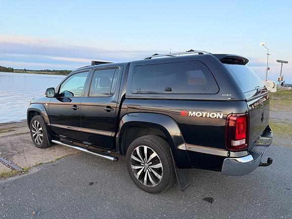 Volkswagen Amarok 11 of 25