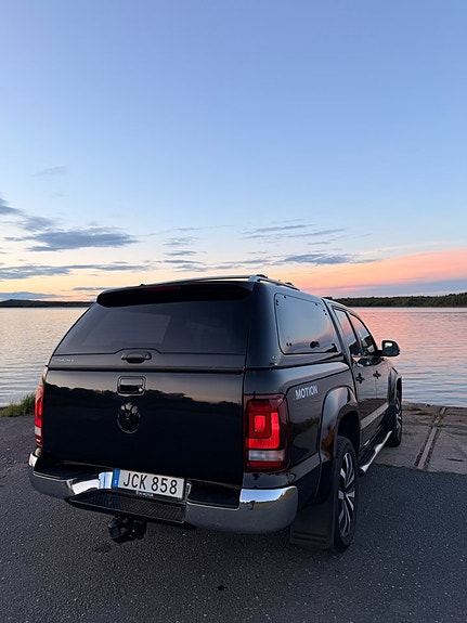 Volkswagen Amarok 14 of 25