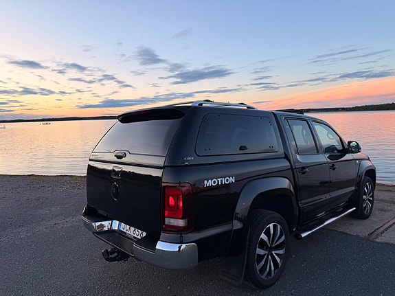 Volkswagen Amarok 15 of 25