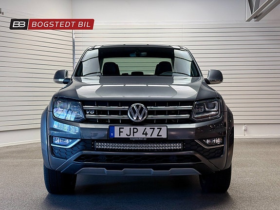Volkswagen Amarok 2 of 23