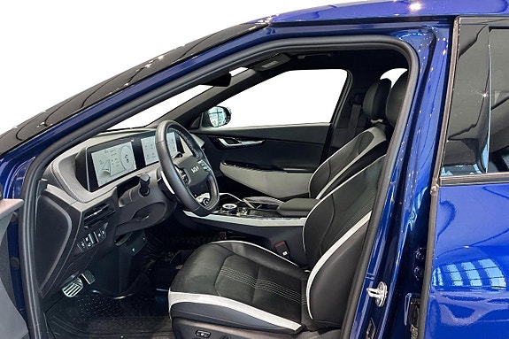 Kia EV6 10 of 28