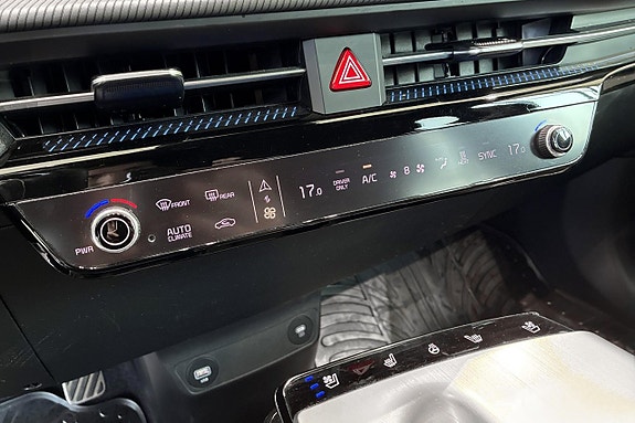 Kia EV6 15 of 28