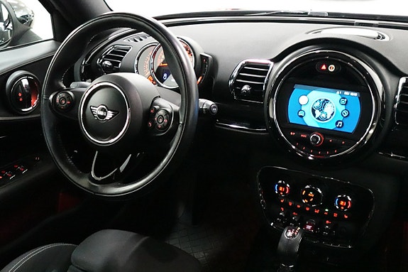 MINI Clubman Cooper S 8 of 17