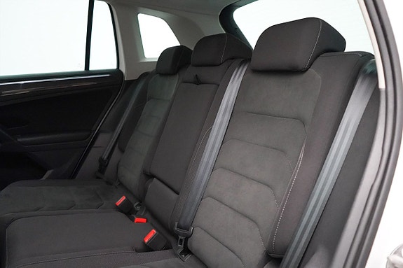 Volkswagen Tiguan 8 of 23