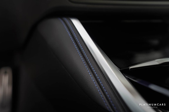 BMW M240i 14 of 21