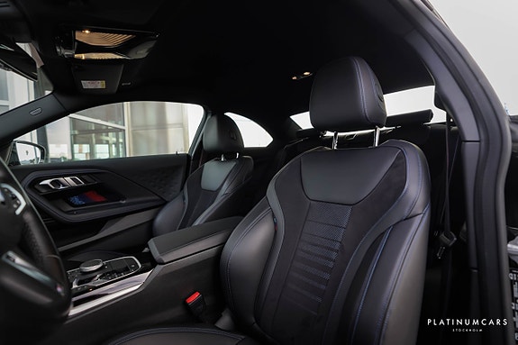 BMW M240i 7 of 21