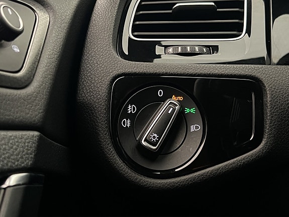Volkswagen Golf I 21 of 28