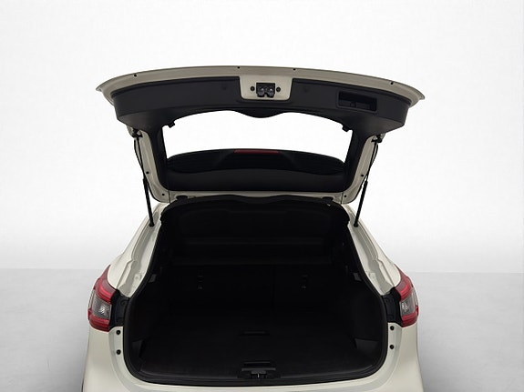 Nissan Qashqai 8 of 28