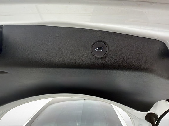 Tesla Model 3 10 of 30