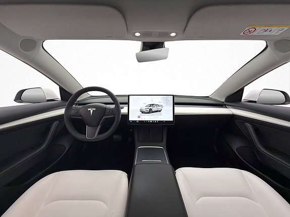 Tesla Model 3 13 of 30