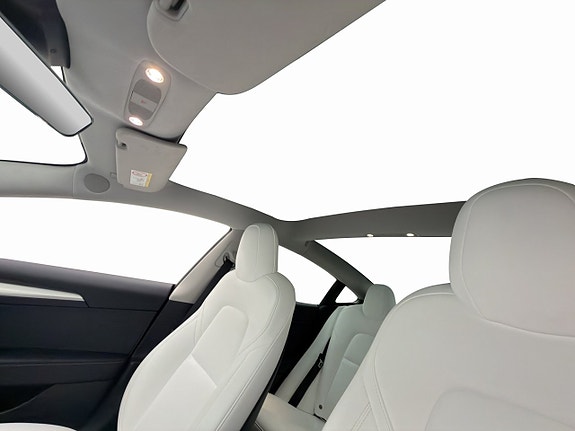 Tesla Model 3 16 of 30