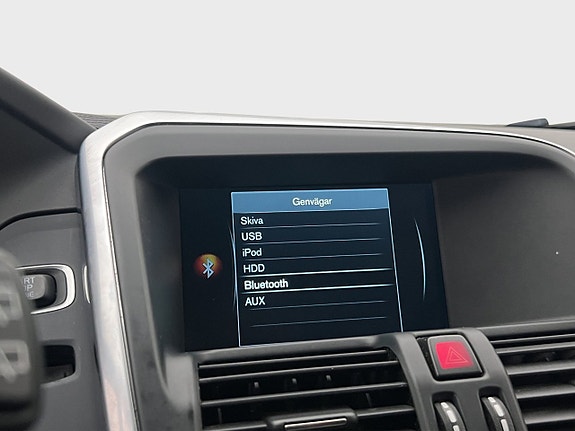 Volvo XC60 18 of 27