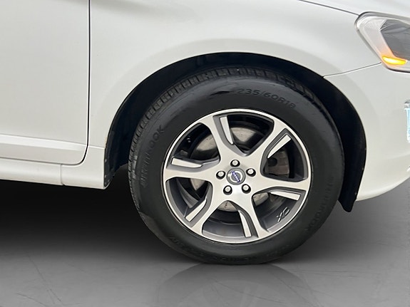 Volvo XC60 27 of 27