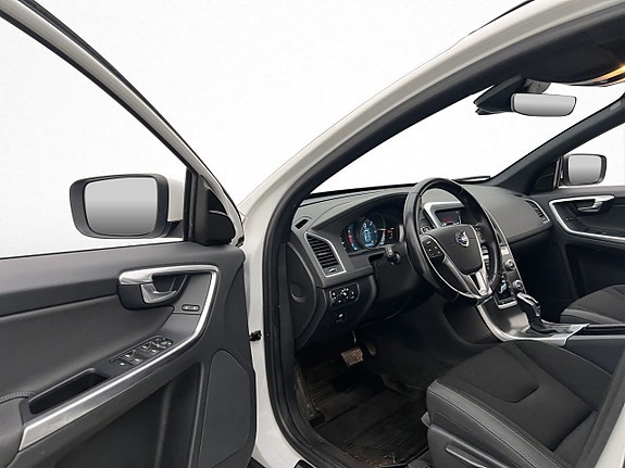 Volvo XC60 15 of 27