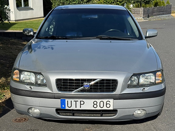 Volvo S60 8 of 8