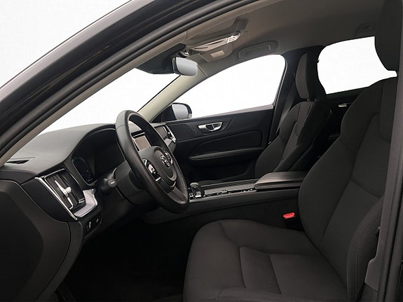Volvo V60 Cross Country 14 of 30