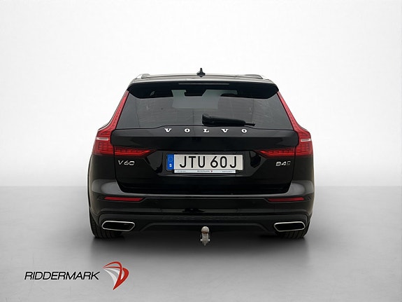 Volvo V60 Cross Country 5 of 30