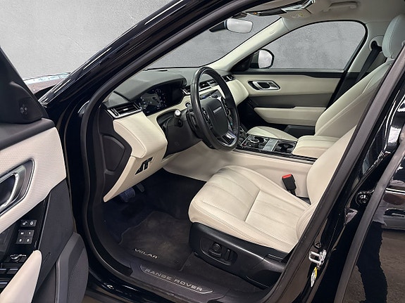 Land Rover Range Rover Velar 11 of 25