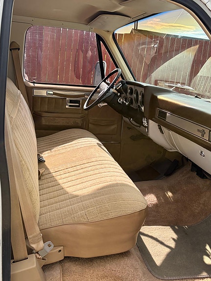 Chevrolet C30 5 of 9