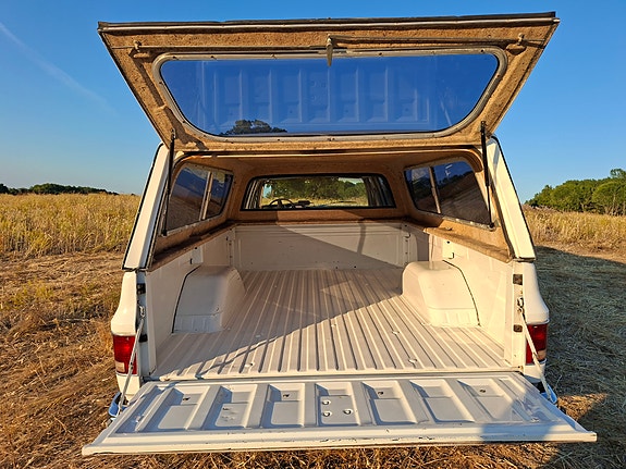 Chevrolet C30 8 of 9