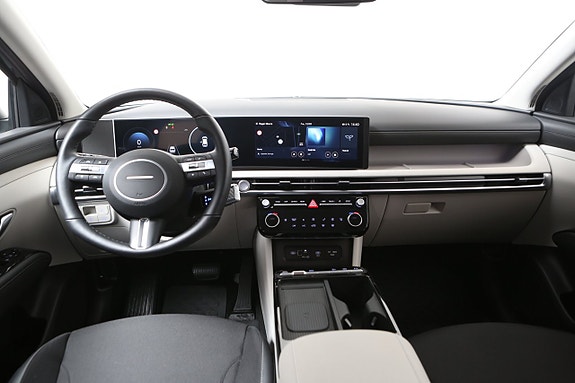 Hyundai Tucson 14 of 25