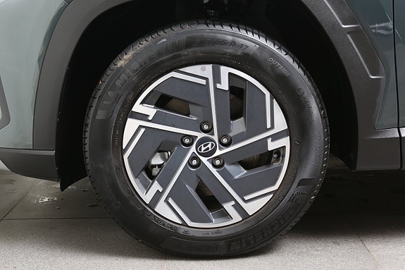 Hyundai Tucson 6 of 25