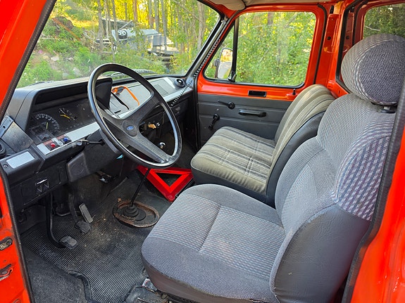Ford Transit 10 of 10