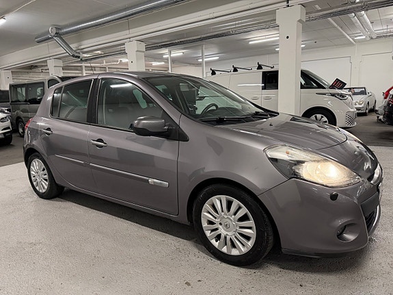 Renault Clio 4 of 13