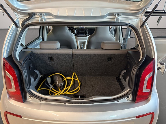 Volkswagen e-Up! 16 of 22