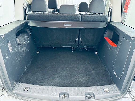 Volkswagen Caddy 14 of 14