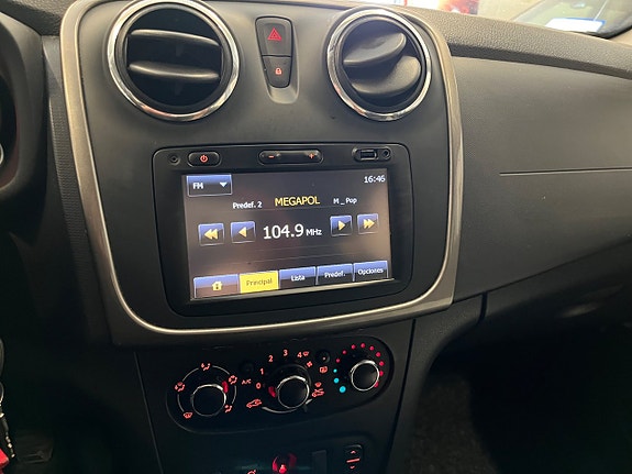 Dacia Sandero Stepway 17 of 17