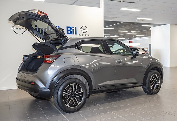 Nissan Juke 6 of 8