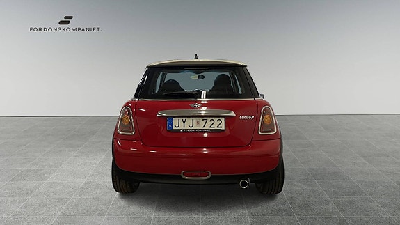 MINI Cooper 5 of 15