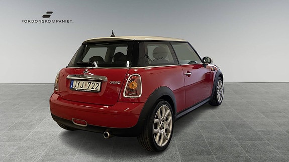 MINI Cooper 4 of 15