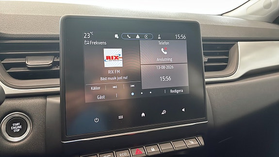 Renault Captur 17 of 23