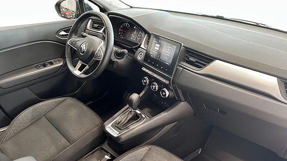 Renault Captur 12 of 23