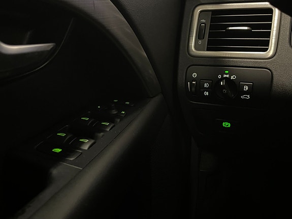 Volvo V70 16 of 21