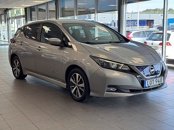 Nissan LEAF 2018
