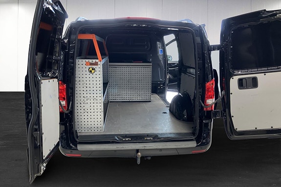 Mercedes-Benz Vito 119 15 of 19