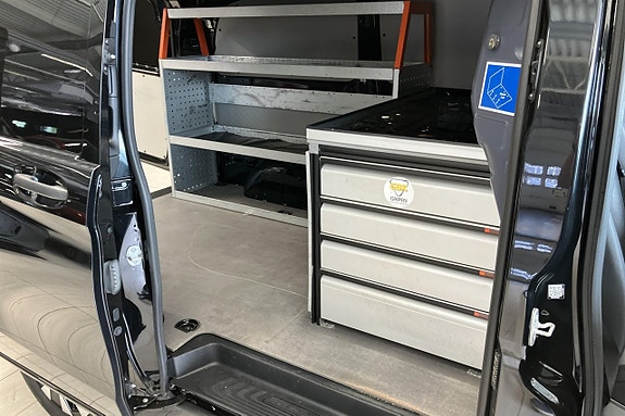 Mercedes-Benz Vito 119 18 of 19