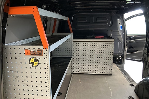 Mercedes-Benz Vito 119 16 of 19