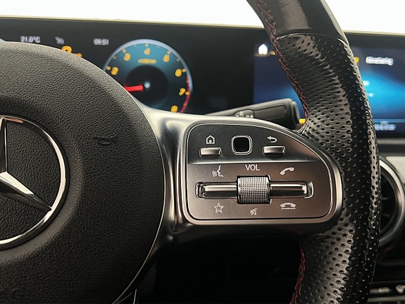 Mercedes-Benz CLA200 18 of 30
