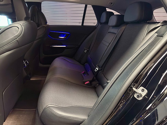 Mercedes-Benz C300 e 20 of 20