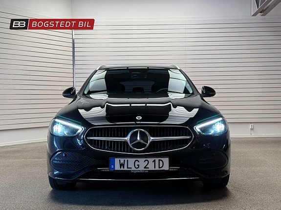Mercedes-Benz C300 e 2 of 20