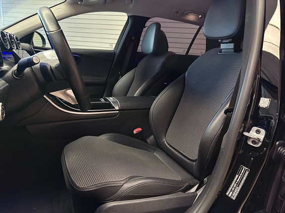 Mercedes-Benz C300 e 14 of 20