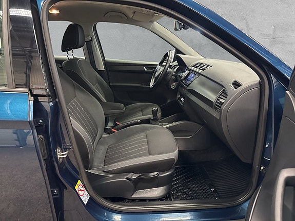 Skoda Fabia 12 of 25