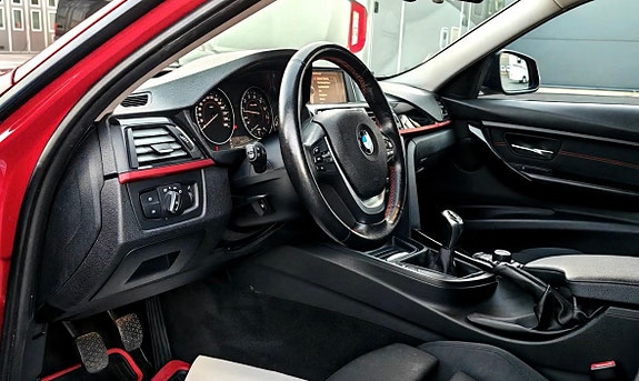 BMW 328i 8 of 10