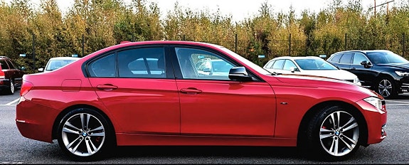 BMW 328i 2 of 10